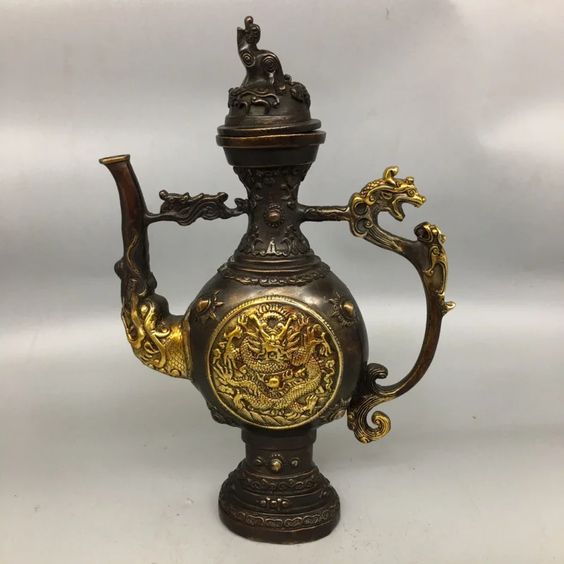 

Antique Made in Years of Qian Long Emperor of Qing Dynasty Antique Copper Ware Double-Sided Dragon Wine Pot Teapot Gilding Handm