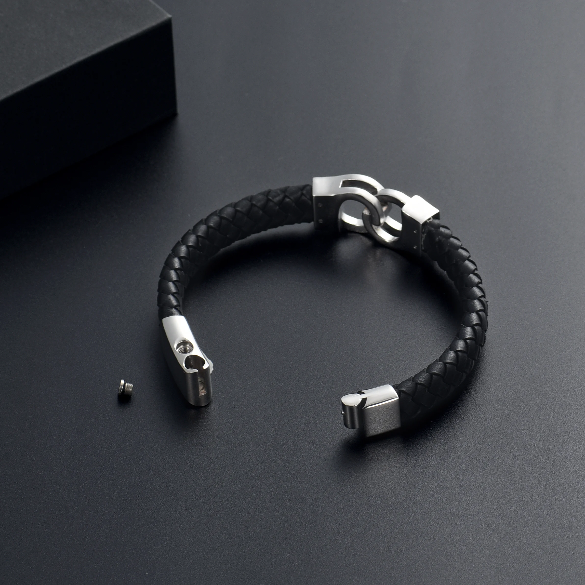 Loop Memorial Bangle Stainless Steel Small Urns For Ashes Cremation Bracelet Man Boys Jewelry Memorial Keepsake Bracelets