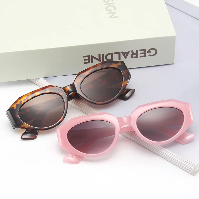 LONSY Cat Eye Sunglasses Image 2