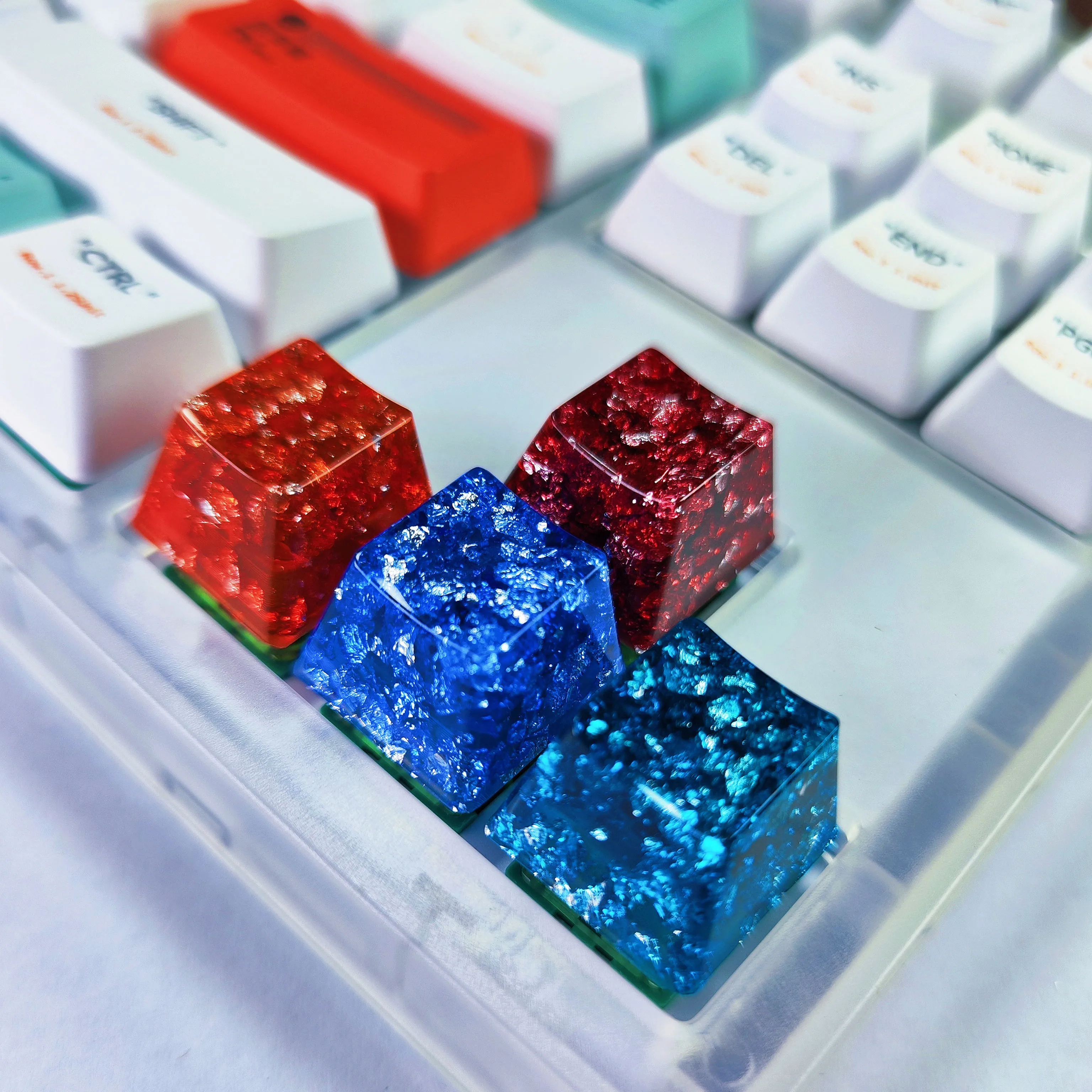 

Customized Resin Drip Glue Snow Mountain Keycap Cherry Blossom Transparent Cross Shaft R4 ESC Game Mechanical Keyboard Keycap