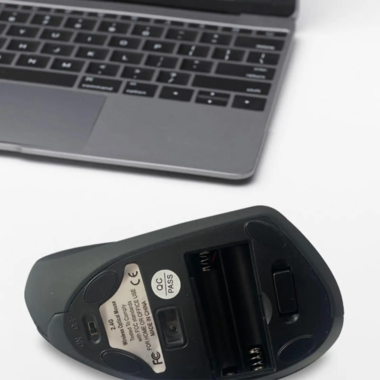 2.4G Wireless Mouse Vertical Gaming Mouse USB Computer Mice Ergonomic Desktop Upright 1600DPI PC Laptop Office Home wireless mouse gaming mouse wireless gaming mouse ergonomic mouse