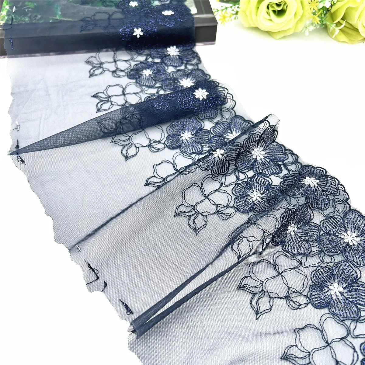 3y/lot 18.50cm Dark Blue Shimmer Embroidery Lace Trim Clothing Accessories Dress Sewing Applique Costume Lace Fabric Wedding 4
