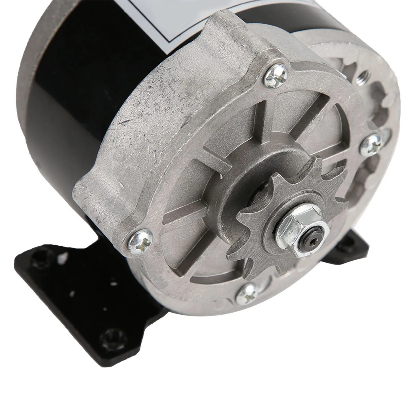 Scooter Brush Motor 12V 250W Gear Reduction Electric Motor with 9 Tooth Sprocket Brushed Motors Reductor for E‑ Scooter