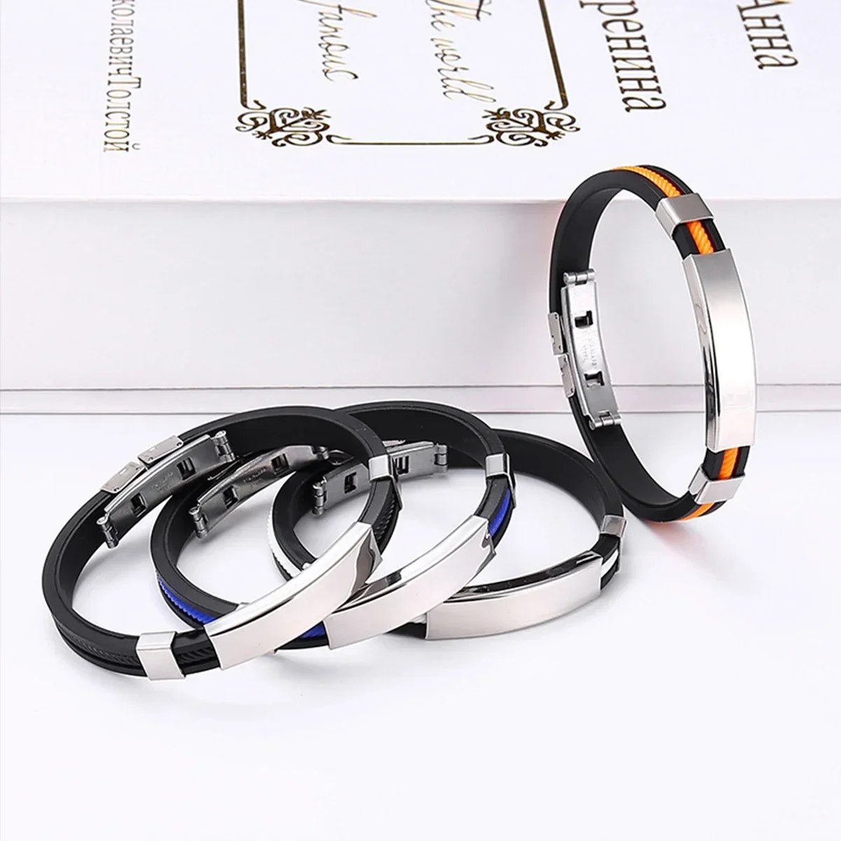 Fashion Bracelets Vintage Black Rubber Wristband Silicone Stainless Steel Men Bracelets Bangles Jewelry