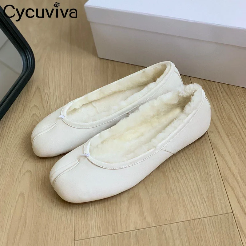 

Winter Real Leather Women Flat Shoes Split Toe Wool Loafers Warm Fur Shoes Ladies Slip On Designer Ballet Flats Shoes For Women