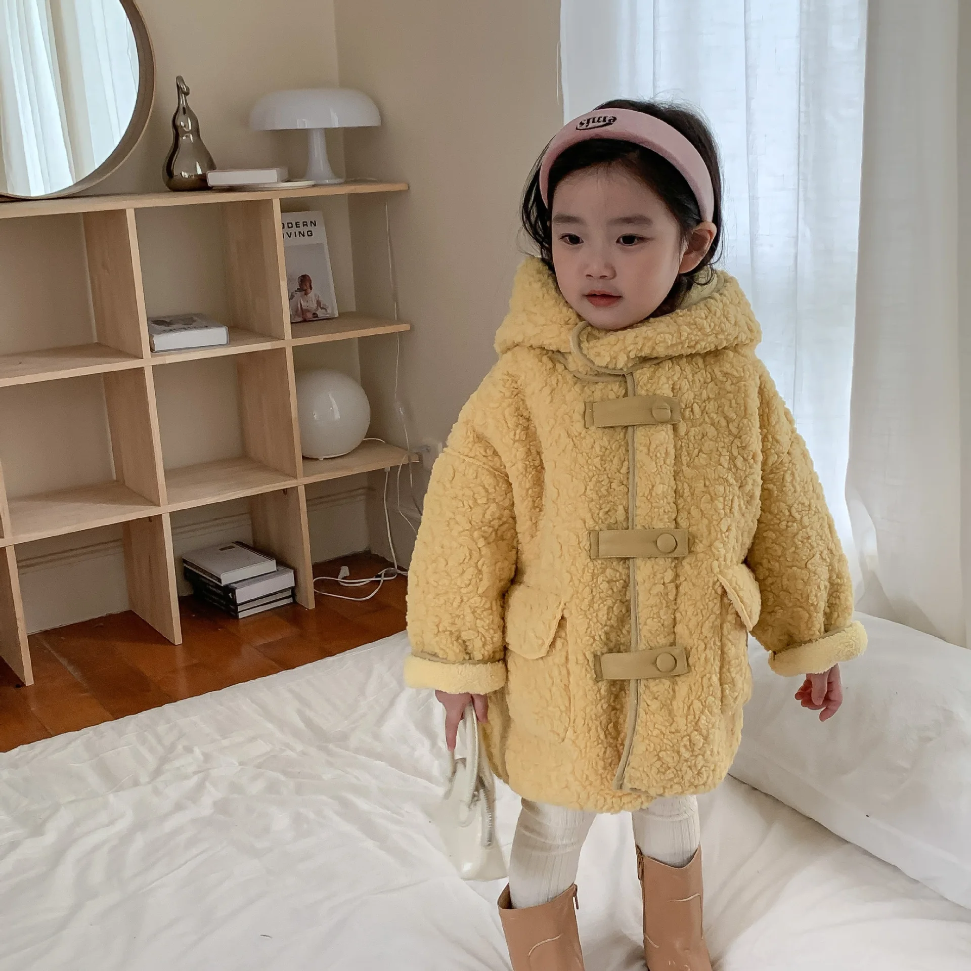 

Autumn Winter Pink Jacket Faux Fur Teddy Bear Long Coat Wool Children 2023 Lamb Coat Little Girls Childrens Boutique Clothing