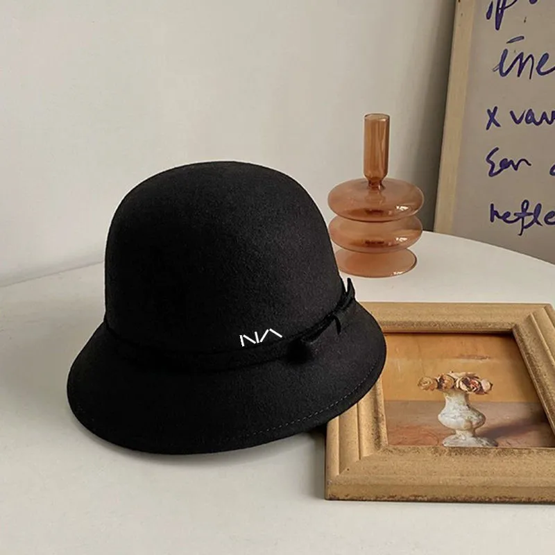 

Luxury Brand 2023 Golf Wear Golf Hat Winter Warm Lamb Hair Unisex Double Sided Wearable Fisherman Hat Men Golf Bucket Hat