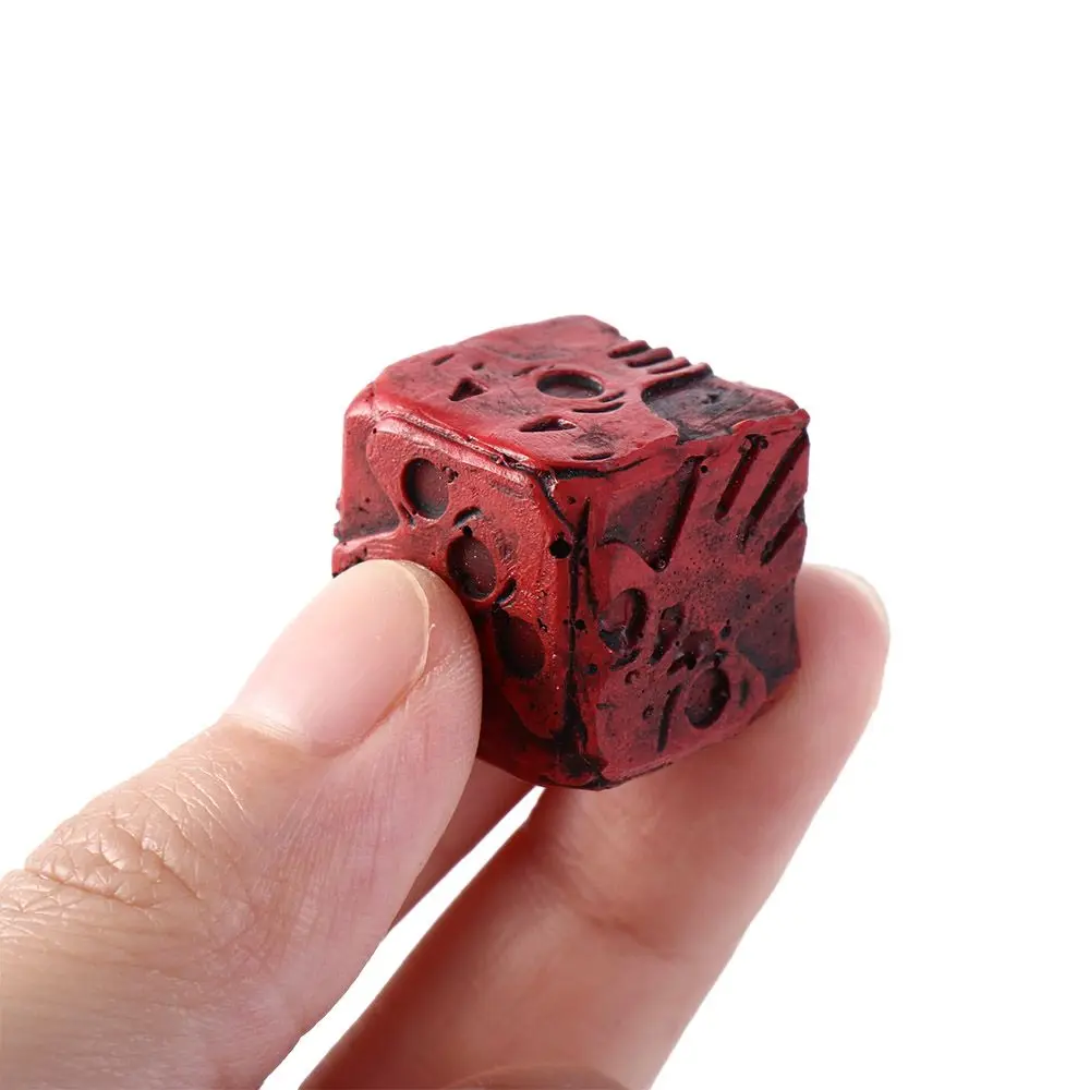 Red Resin Dice 6-Sided Halloween Party Bar Club Pub Board Game Dices Table Ornament Scary Dices Funny Game Skull Dices Gift Toys