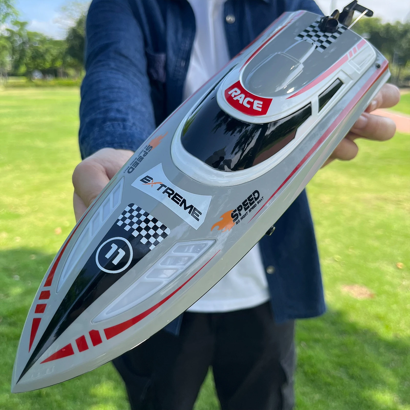 30KM/H High Speed Remote Control Boat 2.4GHz Boat for Adults Water Cooling System Low Power Reminder Off Water Sensing