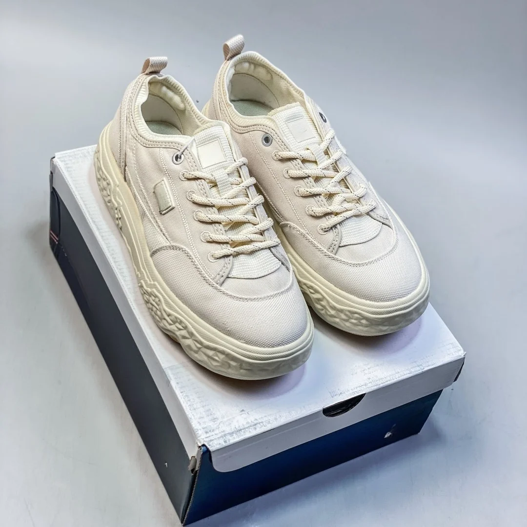 Men's and women's rock-themed casual sports shoes with thick soles, versatile, non-slip, wear-resistant, low-top canvas shoes. - Image 4