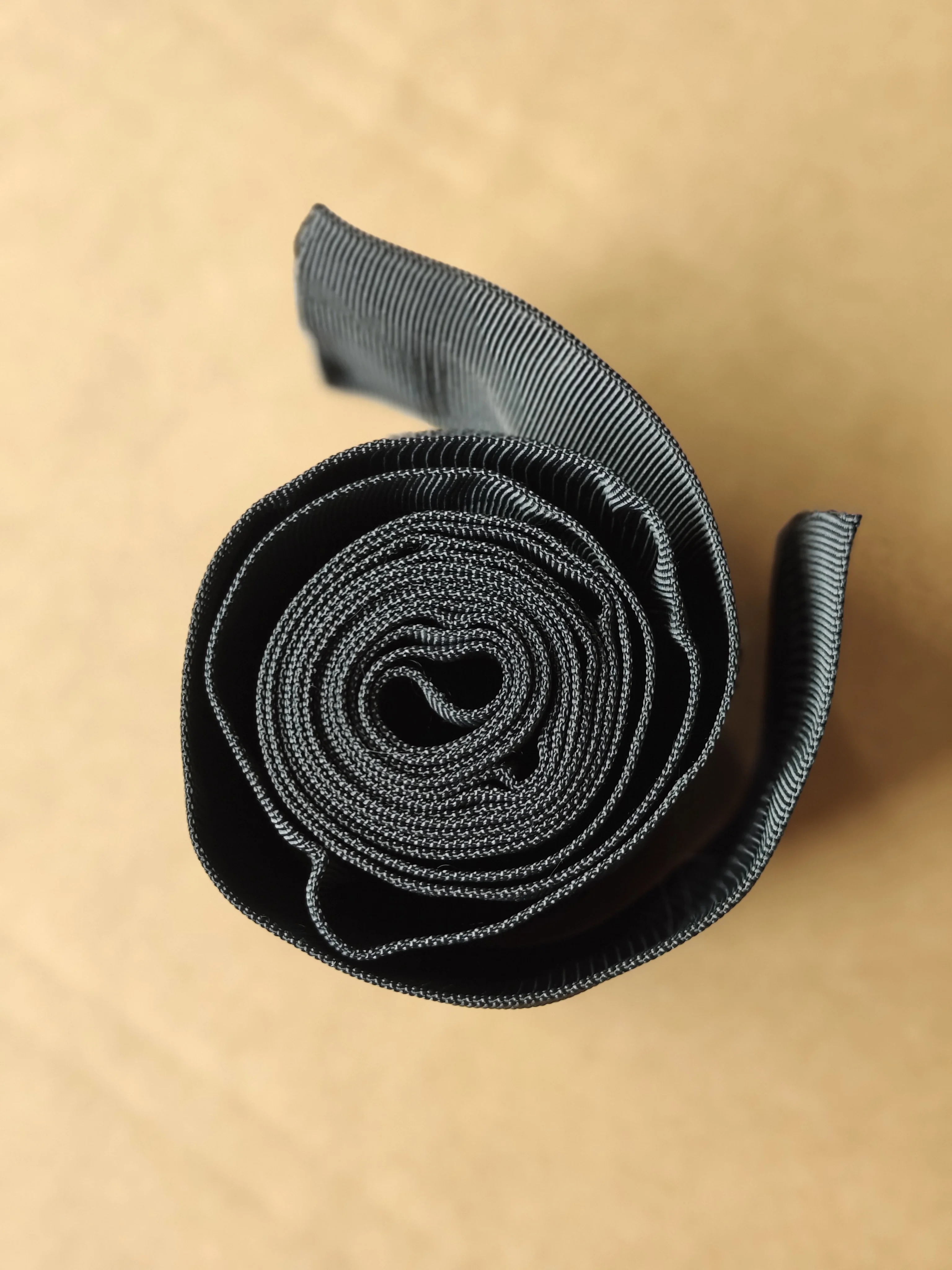 100 bungee dance rope protection cloth covers. 50pcs swivel . 50pcs daisy chain