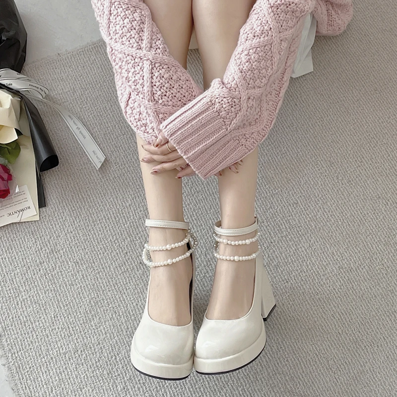 Vintage High Heels Mary Jane Shoes for Women Patent Leather Platform Pumps Woman Pearls Chain Thick-Heeled Shoes Female women high heels mary jane shoes women pumps high heel pumps