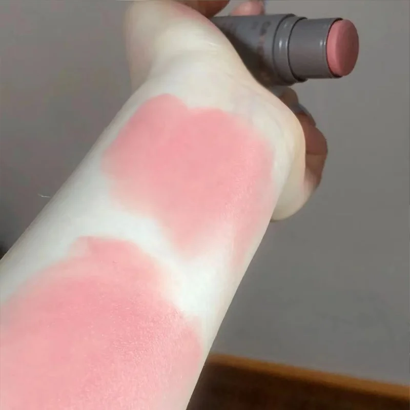 Tri-color Blush Stick Waterproof Strong coverage Blush Facial Brightening Profile Suitable for all skin tones 6