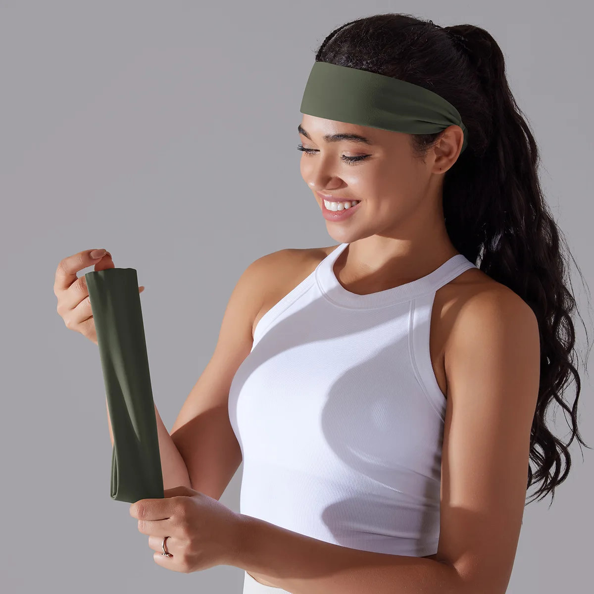1PC Non-Slip Elastic Headbands for Women Workout, Non Slip Headband, Moisture Wicking Sweatband for Sports Running Athletic Yoga
