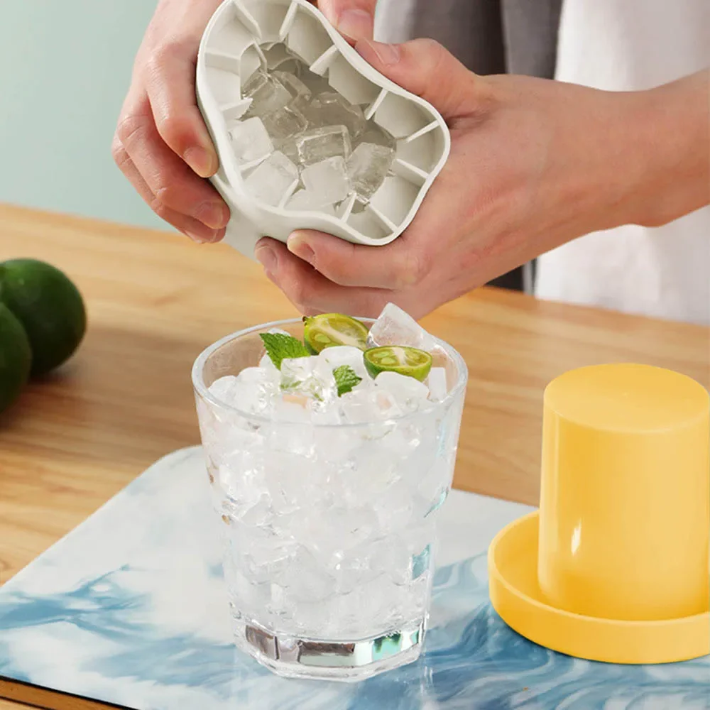 Silicone Ice Cube Tray with Lid for Whiskey Ice Block Mould Large Square  Shape Ice Cube Maker Frame BPA Free Summer Gadget - AliExpress