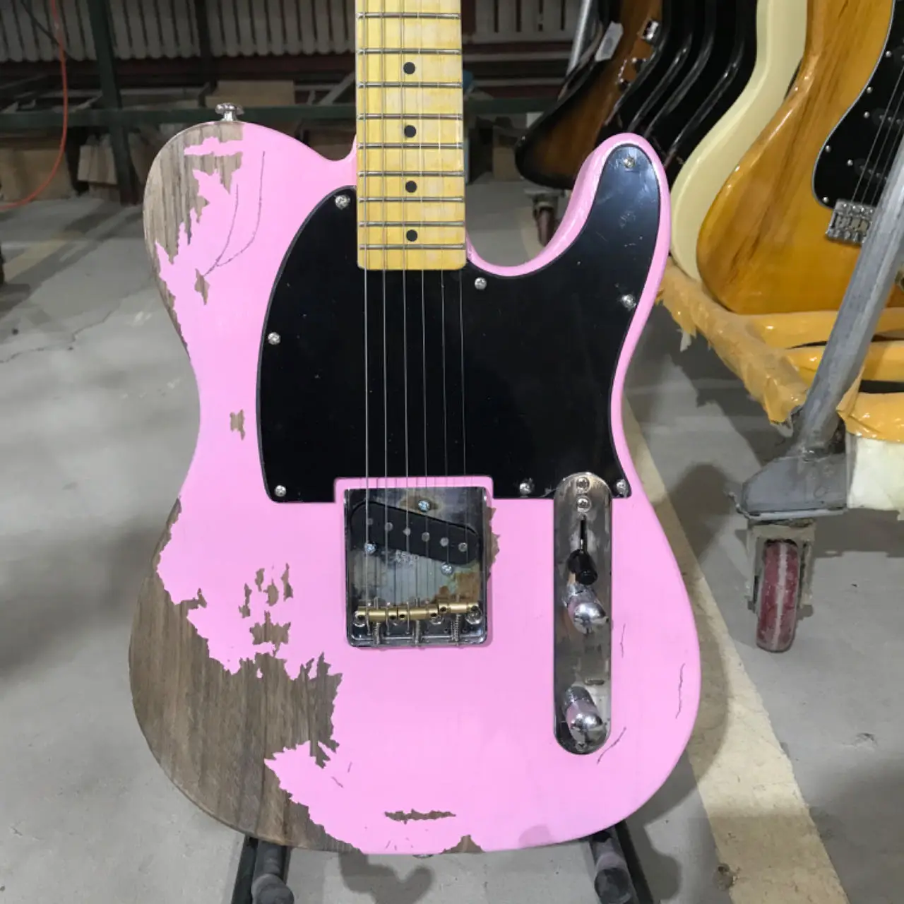 

Relic Tele Electric Guitar, Alder Body, Maple Fingerboard, Pink Color, 6 Strings Guitarra, Free Shipping, violão, гитара, 기타