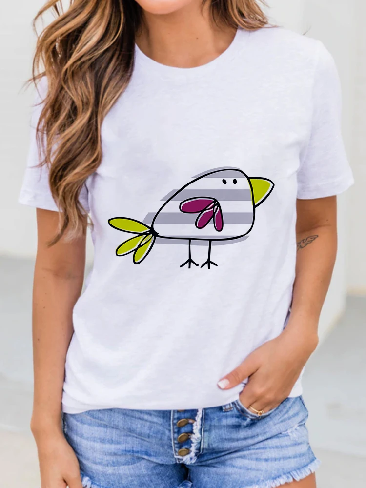 

Vintage Lovely Bird Pattern Female Tops Tee Tshirt Fashion Cartoon Print Woman Tshirt Crewneck Graphic Ladies T-Shirt Casual Top