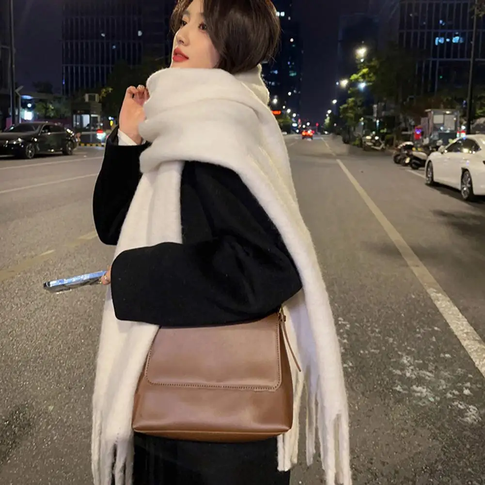 

Long Warm Scarf Elegant Winter Shawl Women's Thick Cashmere Scarf with Tassel Trim Fashionable Warm Stylish Accessories Women