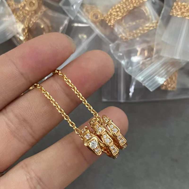 

European Hot Selling 925 Sterling Silver All Diamond Snake Head Pendant Women's Necklace Fashion Brand Luxury Jewelry Party Gift