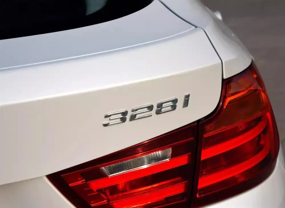 Für neue Schriftennummer 316i 318d 320i 325i Buchstaben 328d 330i 340i 350i Abzeichen ABS 3er E90 E46 F30 Auto-Heckgehäuse-Aufkleber – Detail 4