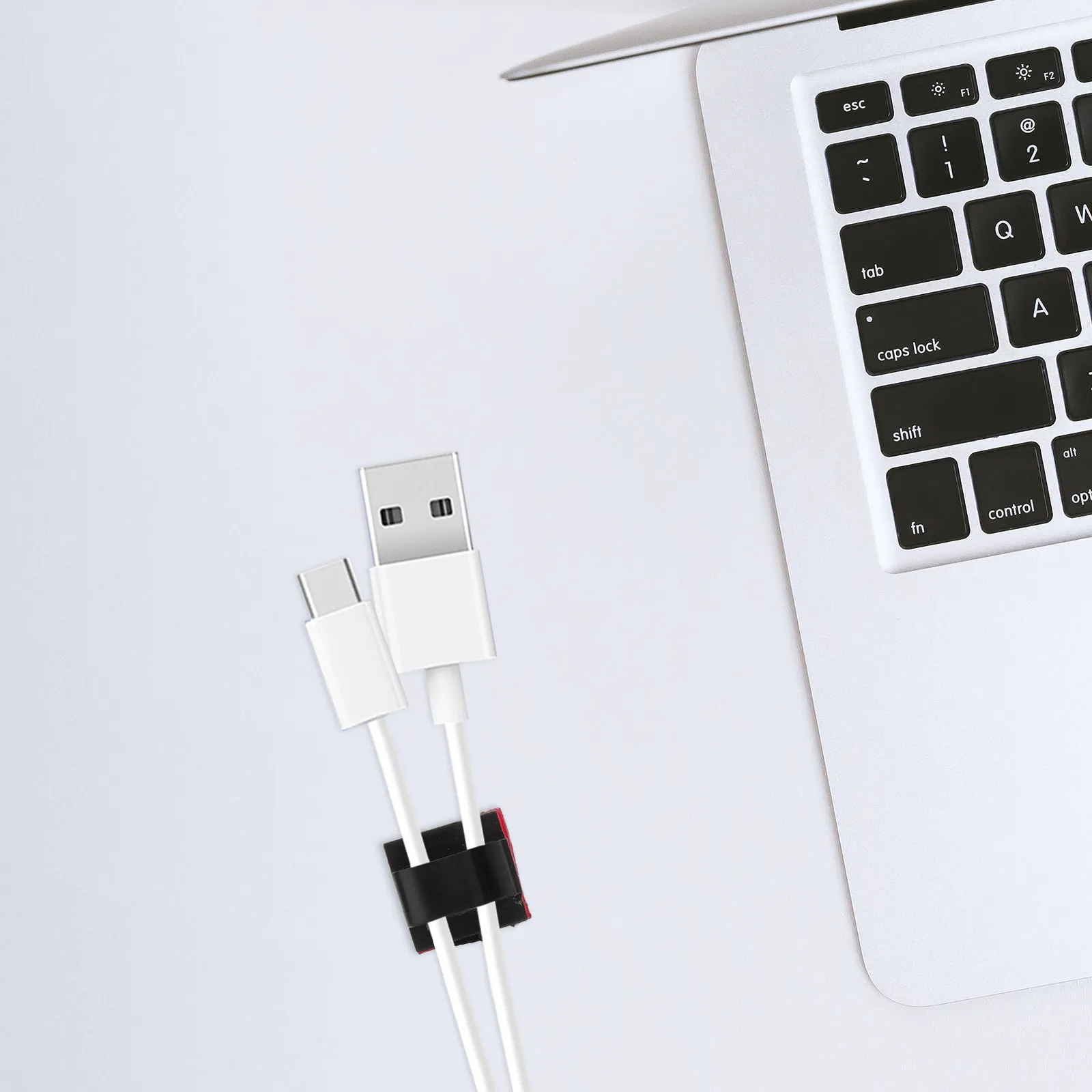 15Pcs 데스크탑 케이블 클립 헤드폰 충전기 용 자체 접착식 코드 정리 도구 USB 케이블 와이어 관리 데스크탑 오피스 홈