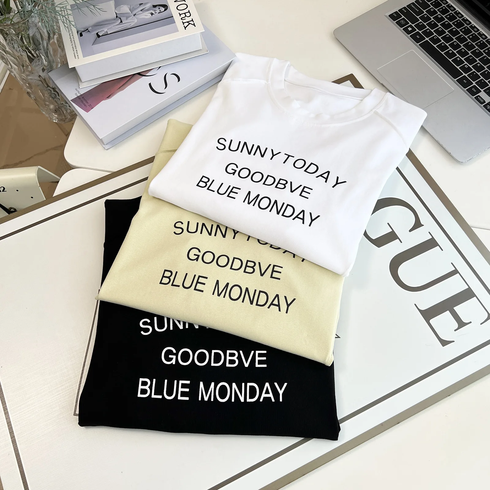 Fashion Plus Size Women's T-Shirt Autumn New Style Basic three-dimensional Cut Printed Letter Long Sleeved Tops 662