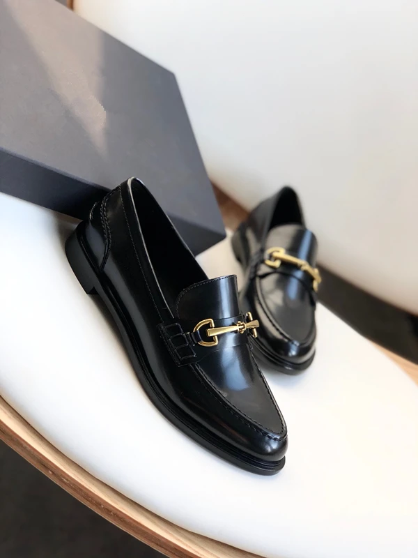 Jenny&Dave New Slip On Shoes French Flat Shoes Women Fashionable Genuine Leather Lefu Shoes Metal Buckle Simple Commuter Retro