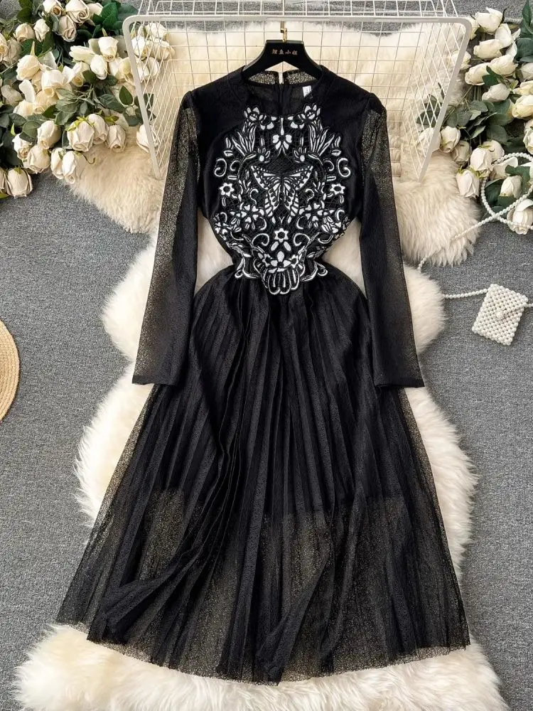  Women's Dresses Hollow Out Waist Lace Overlay Dress Dress for  Women (Color : Black, Size : Small) : Clothing, Shoes & Jewelry