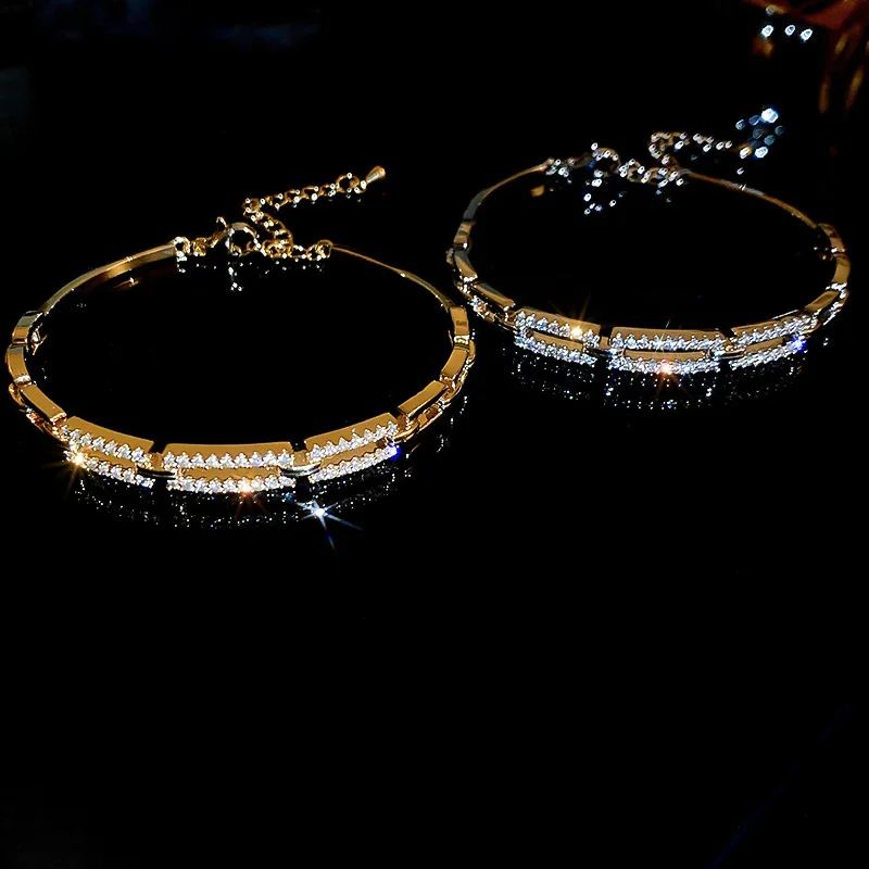 2023 New Korean Luxury Exquisite Geometric Bracelet Europe America Fashion Shining Crystal Bracelet Women's Banquet Jewelry 3