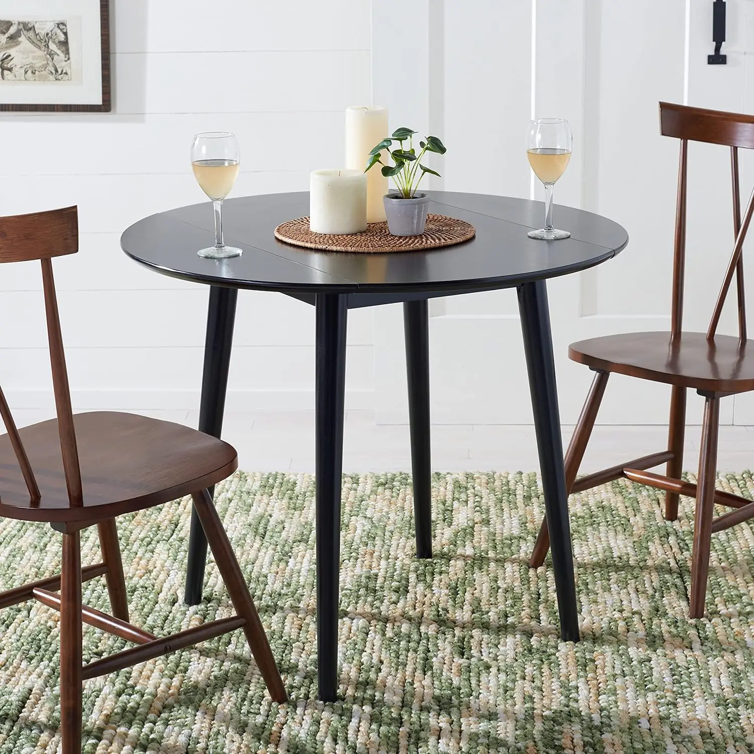 

Safavieh Home Collection DTB1401 Table, Black