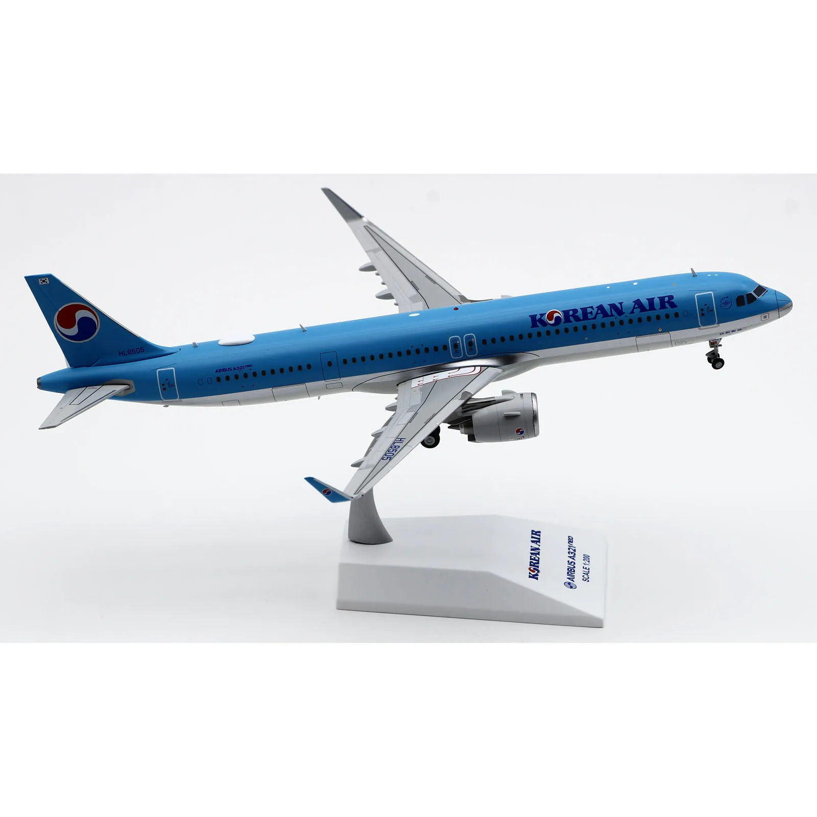 XX20307 Alloy Collectible Plane Gift JC Wings 1:200 Korean Air