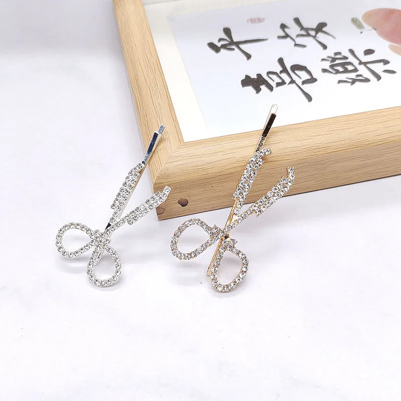 Set of 2 Stylish Hair Clips with Alloy Material for Women, Mini Hairpins Clips Design for Thin and Thick Hair With duckbill clip