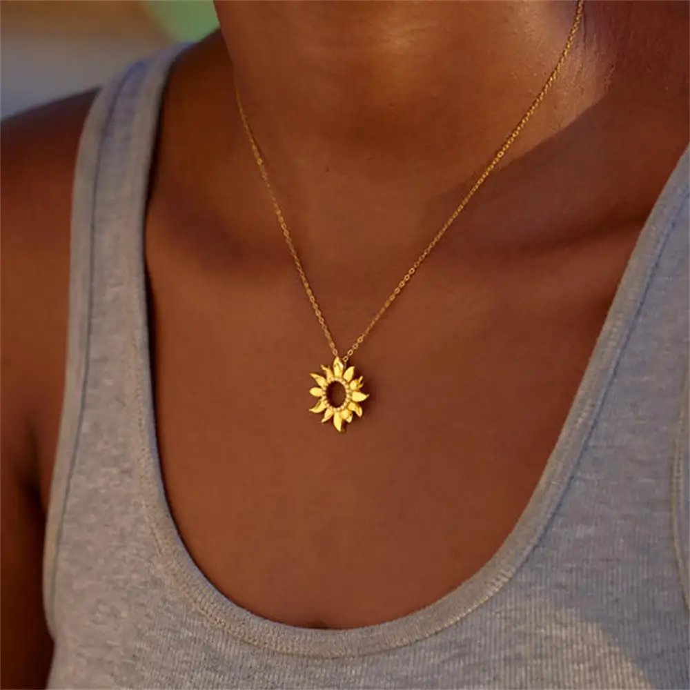 Exquisite Sunflower CZ Zircon One Piece Necklace for Women 18K Gold Plated Polished Flower Pendant Choker Birthday Gifts Jewelry