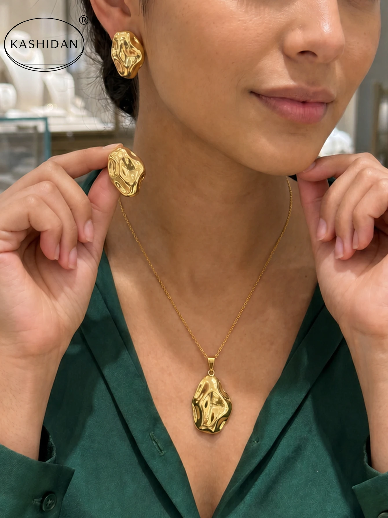 Vintage Style Gold Geometric Stud Earrings, Necklace Jewelry Set, Stainless Steel Waterproof Hypoallergenic Jewelry Gift