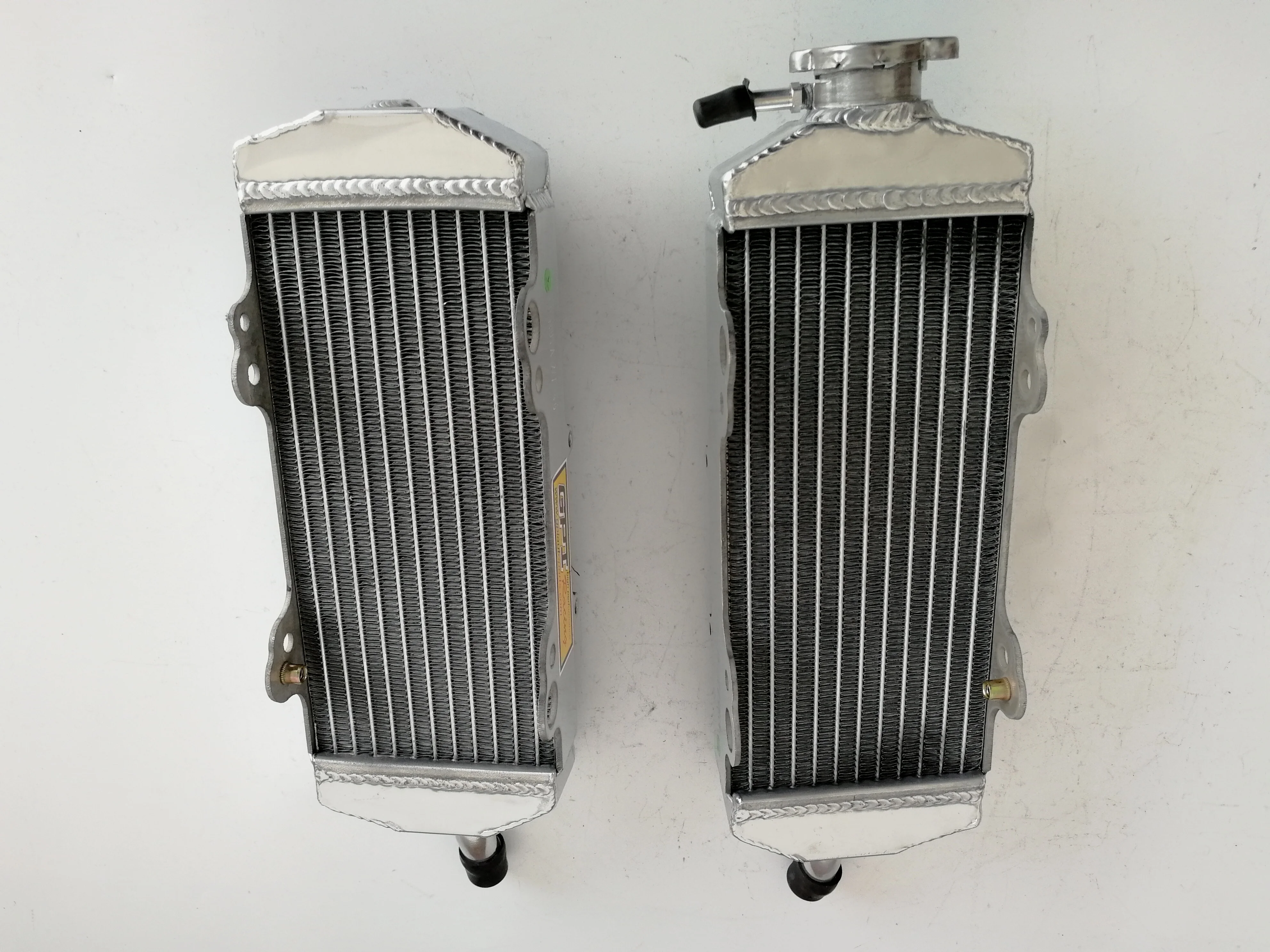 

Для 2003-2006 KTM 560 525 450 SMR алюминиевый радиатор Охлаждающая охлаждающая жидкость 2003 2004 2005 2006