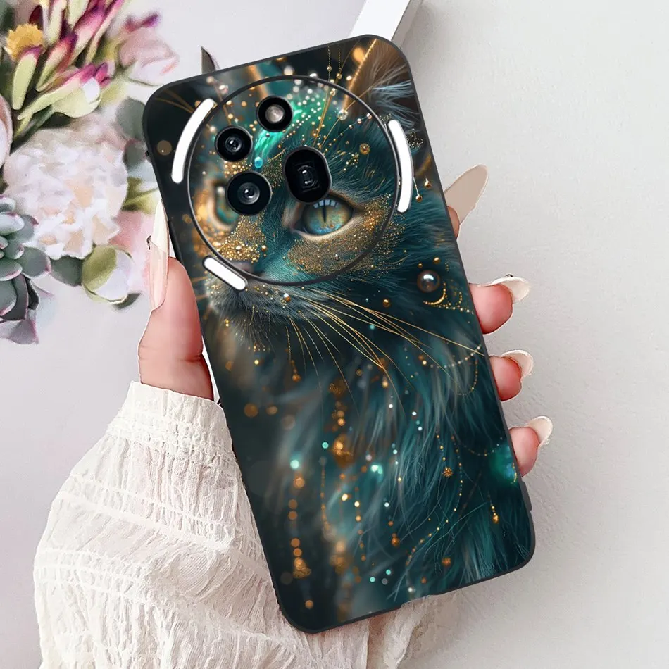 Elegant Butterfly Cat Printed Black Silicone Soft Phone Case