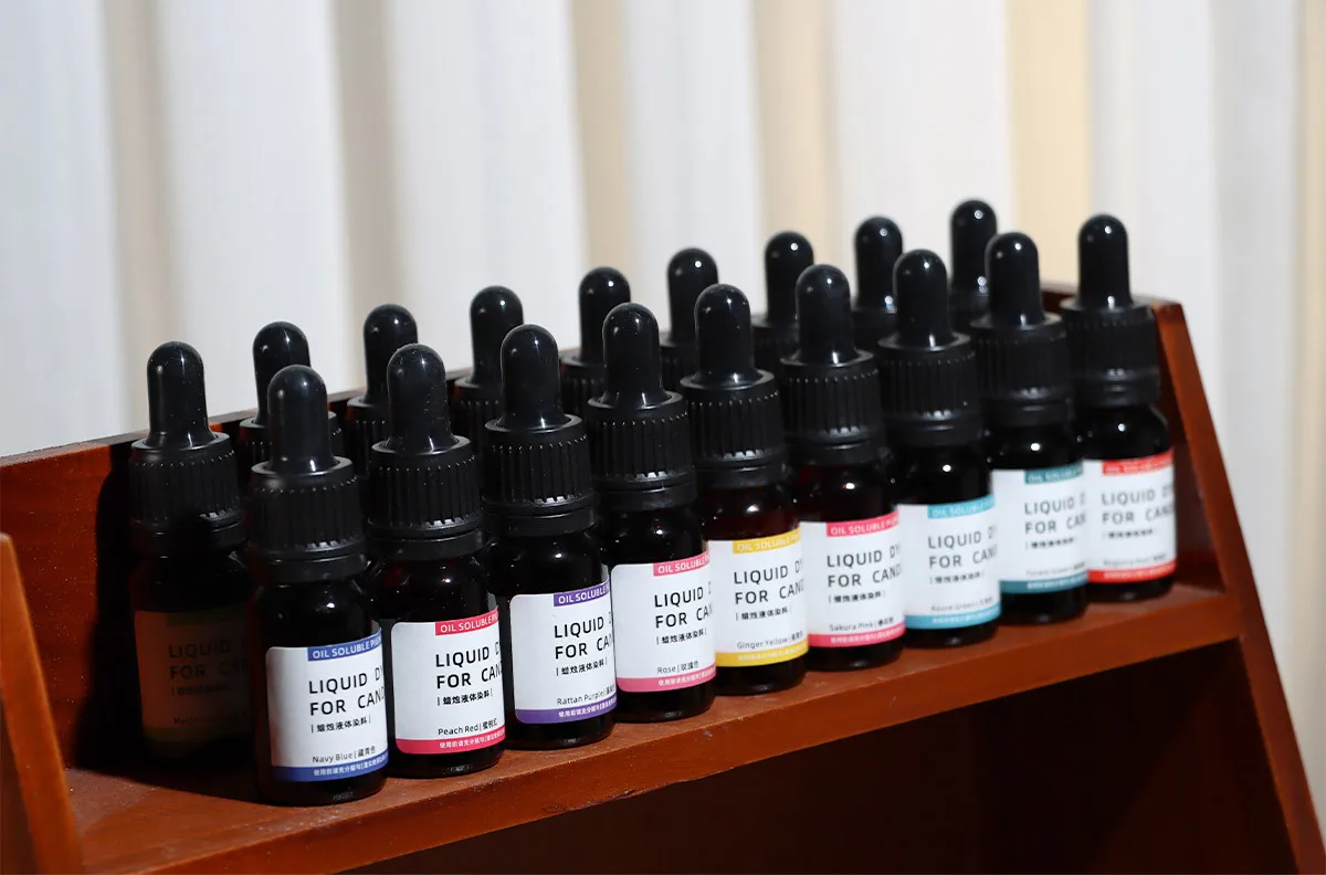 Description Picture 2 of item10ml/bottle Aromatherapy Candle Oil soluble Liquid Dye Special Pigment DIY Homemade Candle Soybean Wax Pigment