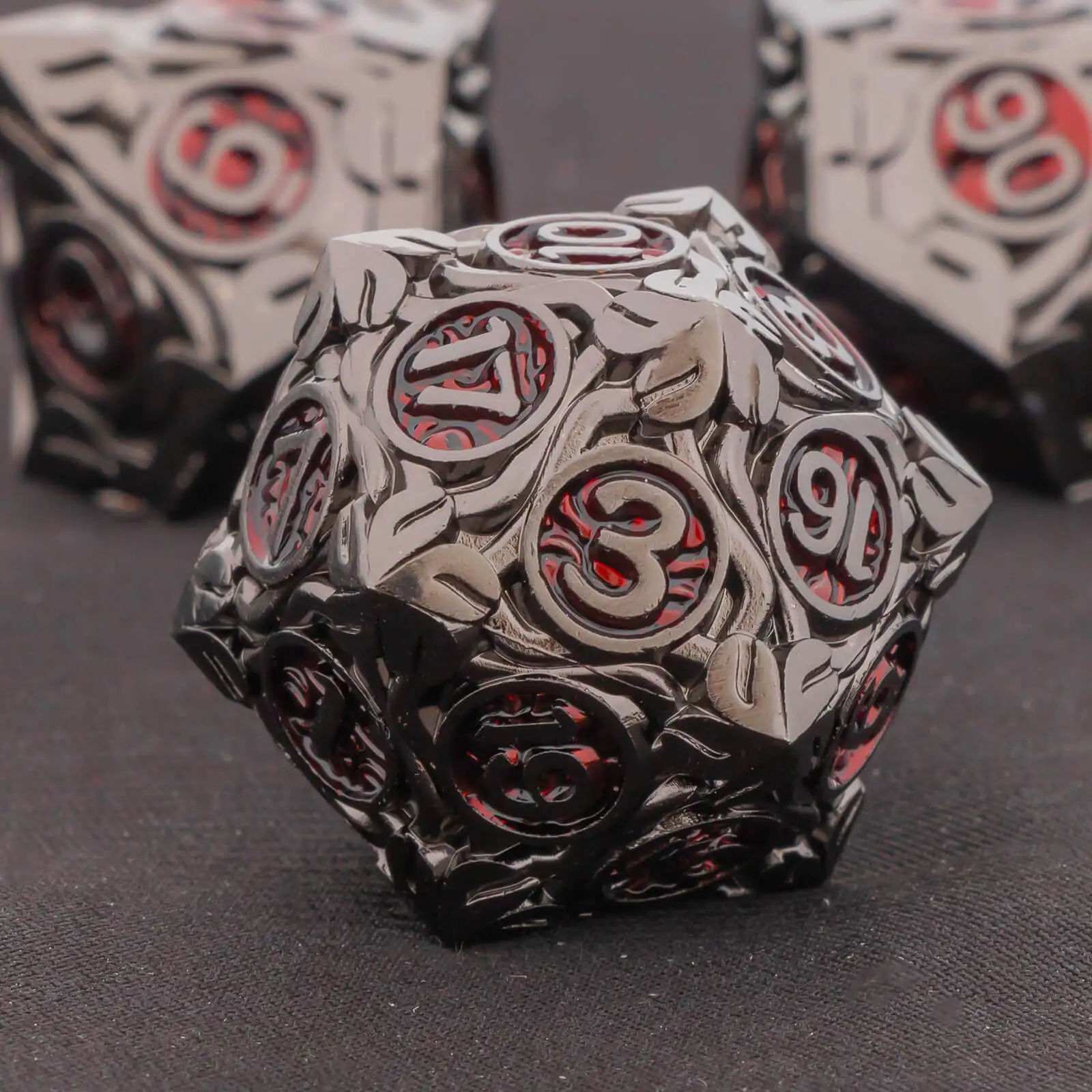 

KERWELLSI-Polyhedral Metal Dice Set, D & D, Rattan Dungeon and Dragon Dice, Role Playing, D and D, D20, D12, D10, D8, D6, D4, 7P