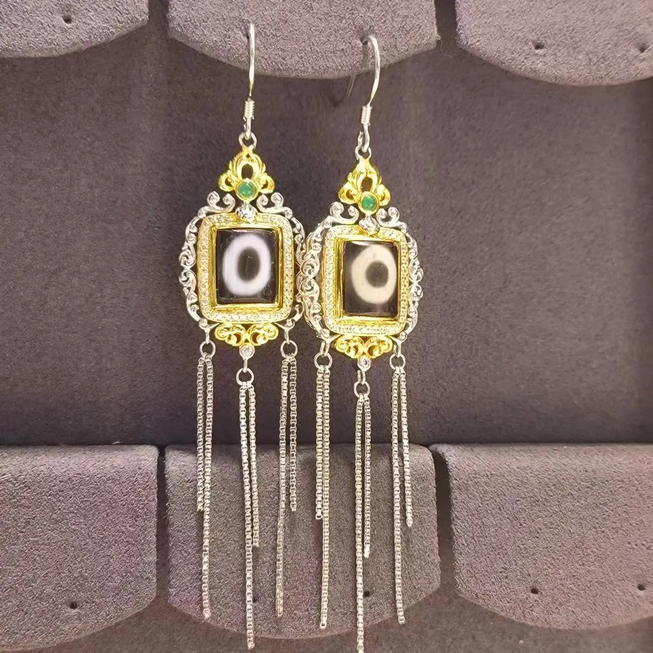 

1pcs/lot Natural one-eye agate dzid earrings Long style S925 sterling silver in gold Set with diamonds tassel vogue exquisite