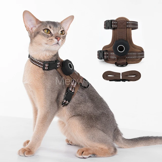 Escape-Proof Cat Harness with AirTag Holder Lightweight Reflective Adjustable Kitten Vest Harness for Outdoor Walking Active Cat 2