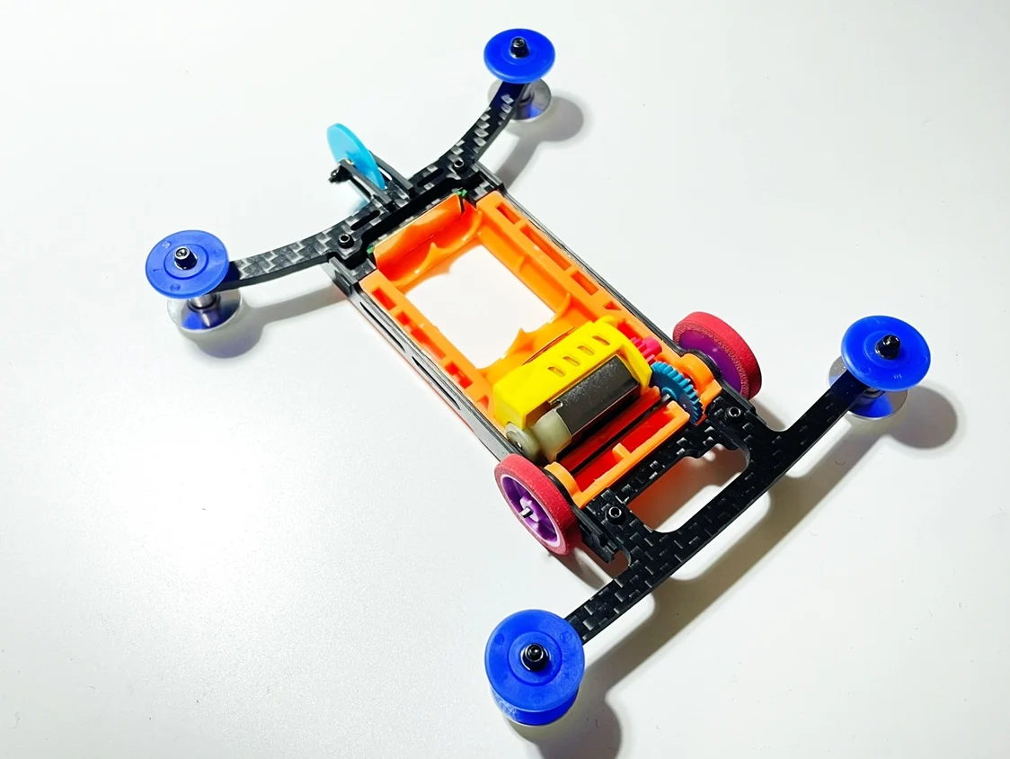 T.h.m ilimitado racing 4wd carro quadro de fibra carbono duplo cardan  triciclo titânio eixo corrida mini 4wd modelo de carro para presentes do  miúdo - AliExpress