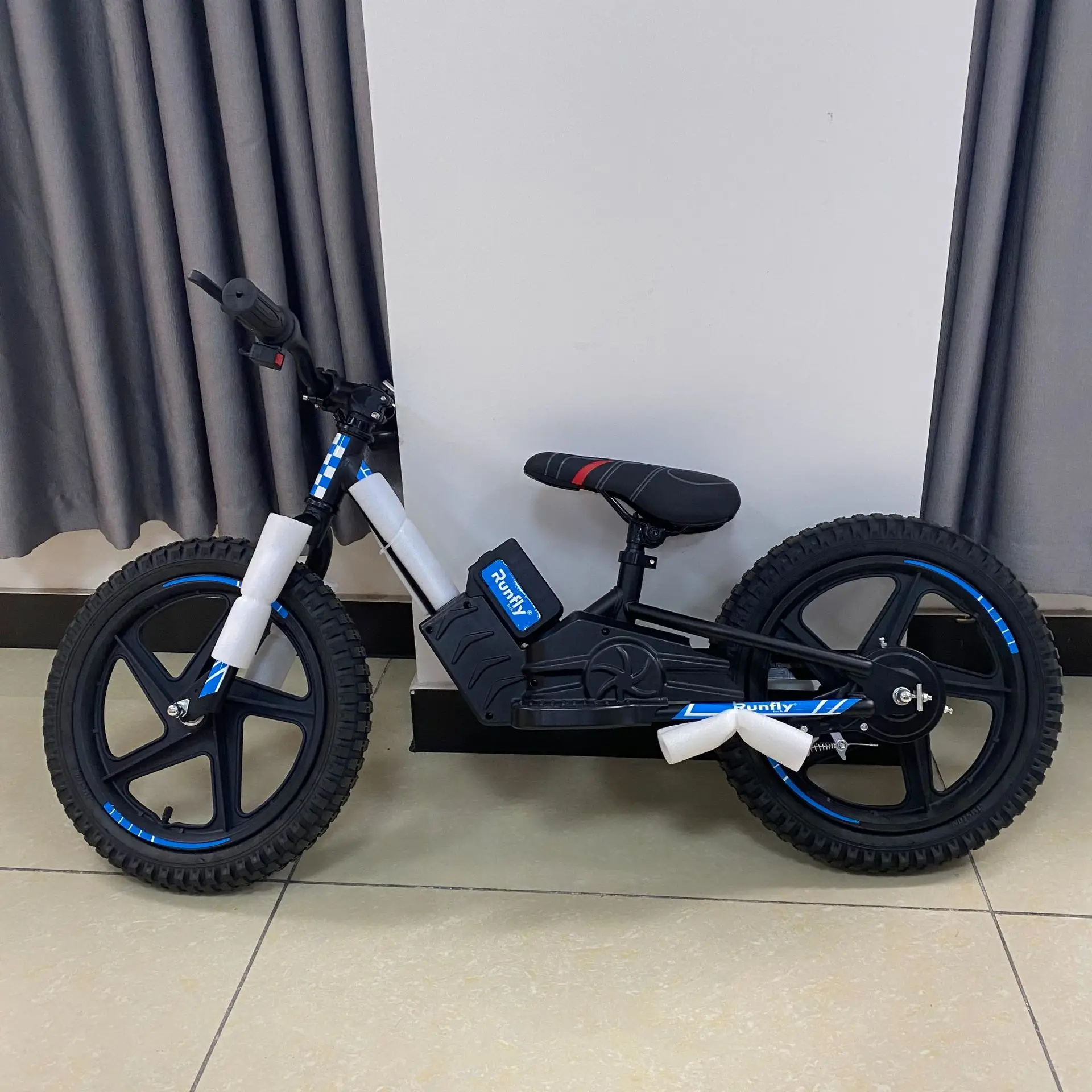 E01 child electric scooters 20