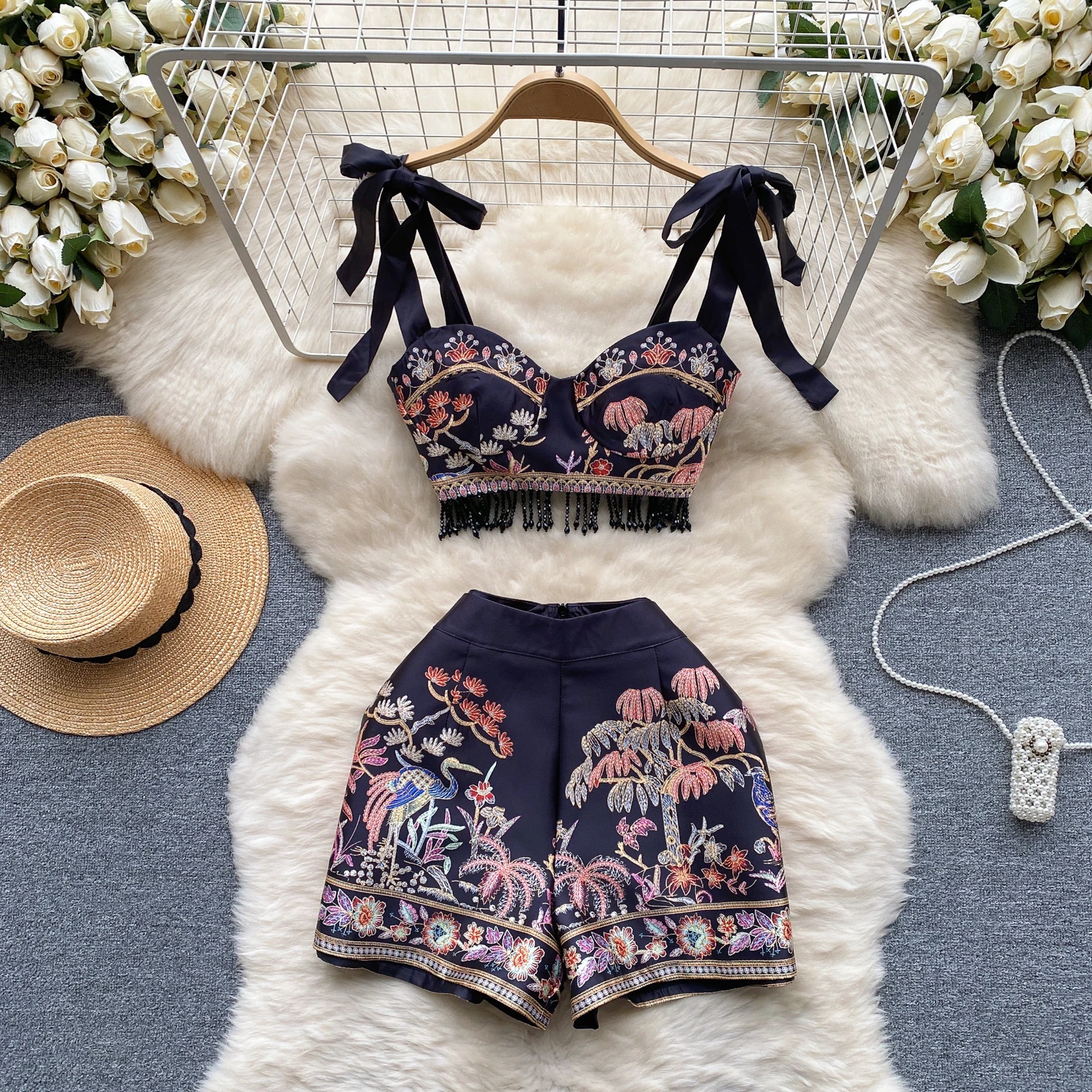 

Clothland Women Vintage Floral Black Suit Tassel Bow Tie Camis Crop Top Mini Shorts Female Sexy Two Piece Set TA377