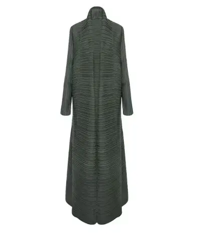 10 blackish green
