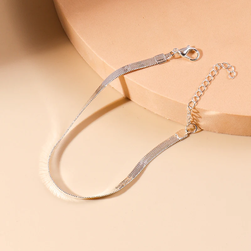 Klassisches Schlangenketten-Armband für Damen, trendige goldfarbene Kettenarmbänder für Damen, Schmuck, Geschenk-Armband – Detail 9
