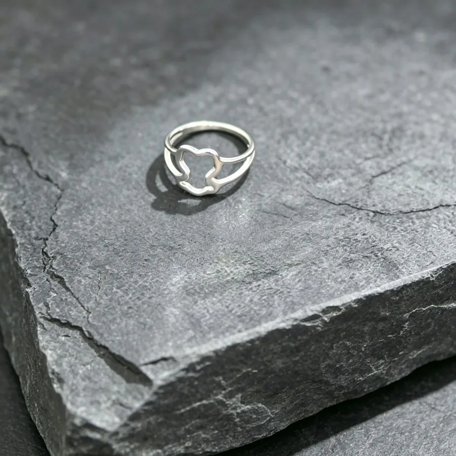 Elegant Oval Hollow Metal Ring Set for Women - Minimalist Handmade Jewelry Gift