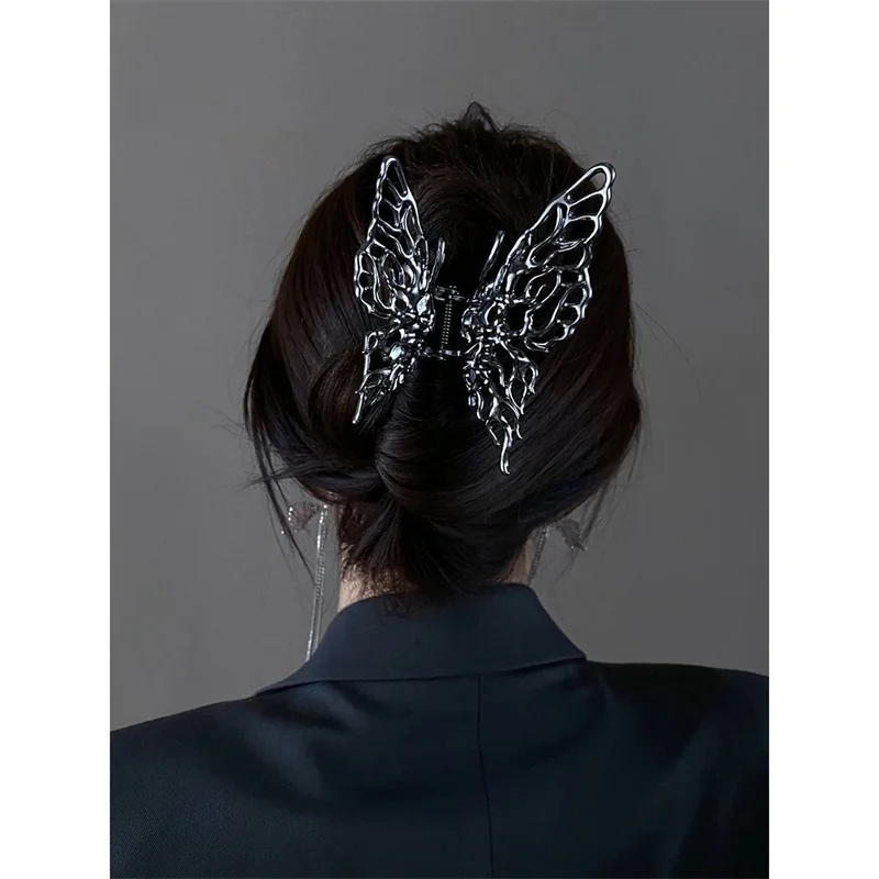 

Metal Butterfly Geometric Hair Clips Back Head Large Shark Clip Headdress Popular Hair Catches Hairpin Women Y2k Accessories