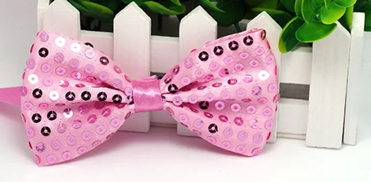 pink bow
