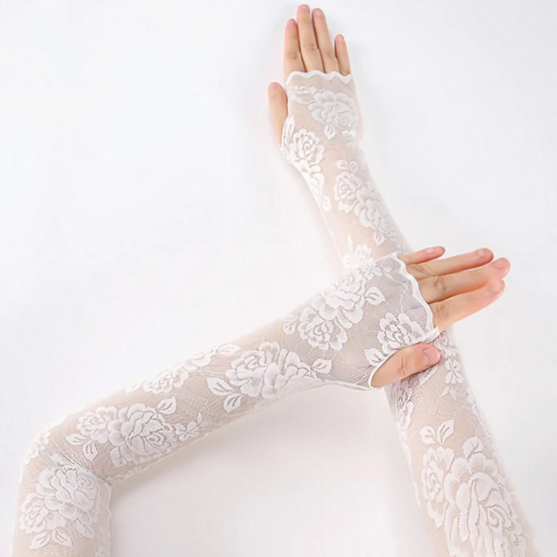Sexy Perspective Lace Arm Sleeves Summer Thin Long Half Finger Riding Driving Sunscreen Mittens Woman's Fingerless Gloves S122