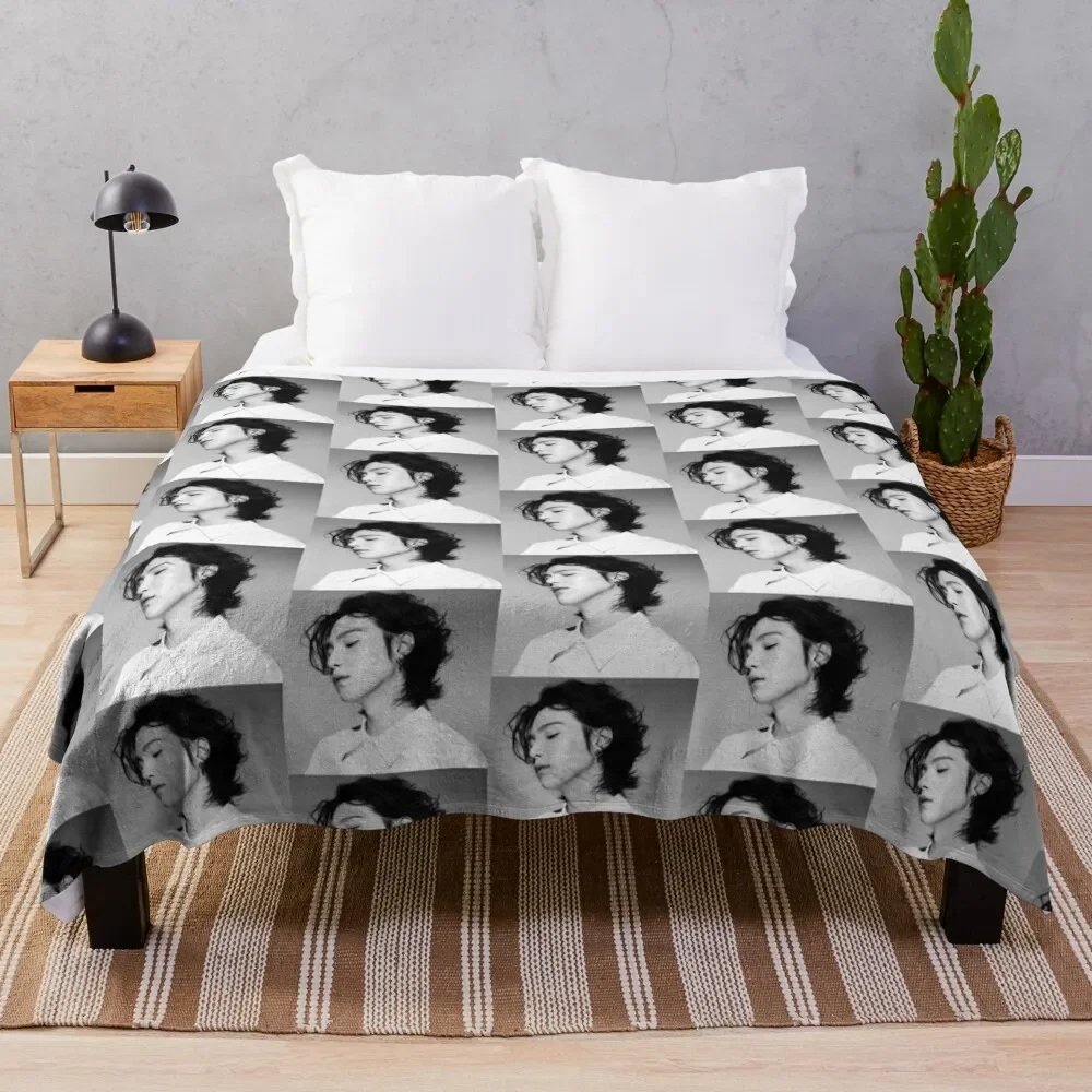 

Black and white Yoongi Throw Blanket Luxury Throw Blanket Sofa Blankets Fluffy Soft Blankets